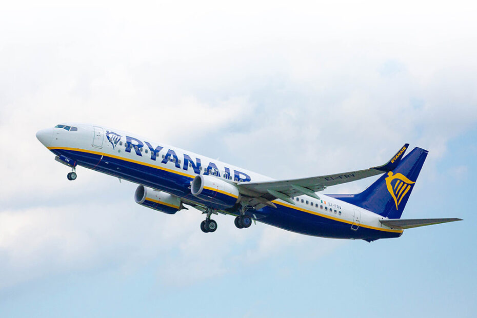 Ryanair airplane
